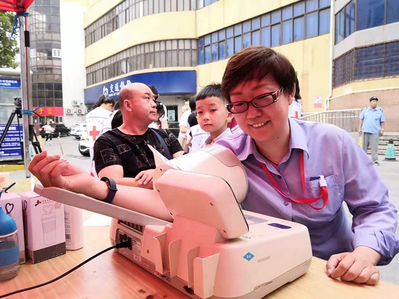 ��Ѫ������AG���ι�����չ�޳���Ѫ�����˶�